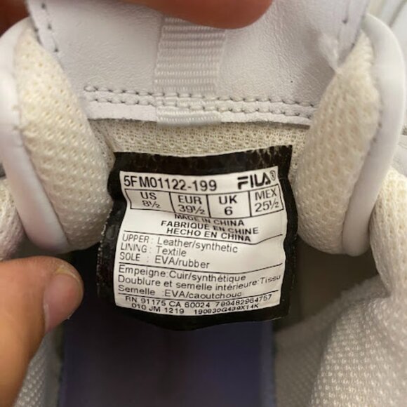 Fila White Iridescent Holographic Disruptor 2 Premium Women’s Sneakers Size 8.5 - Picture 13 of 16